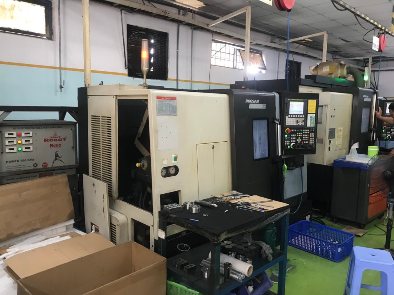 CNC milling Machine (2)